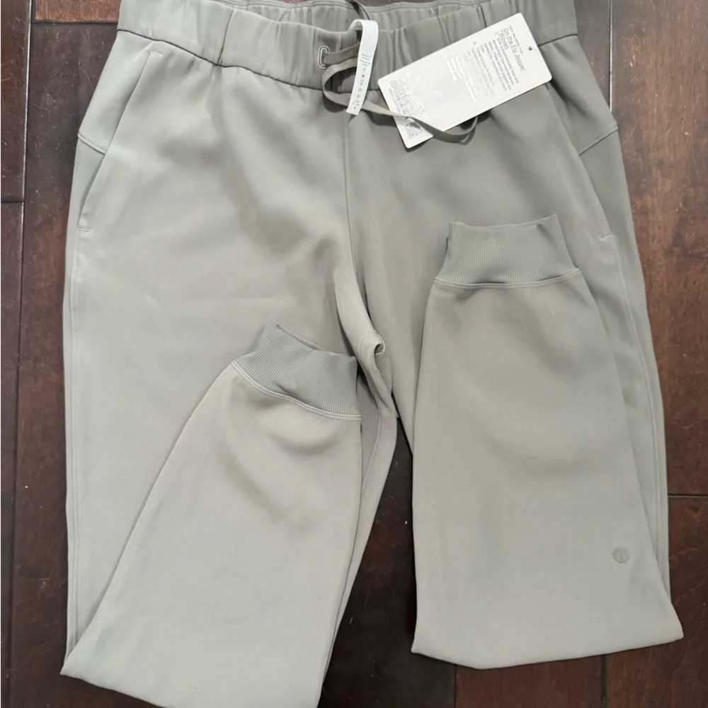 lululemon athletica On the Fly Joggers - Picture 1 of 4